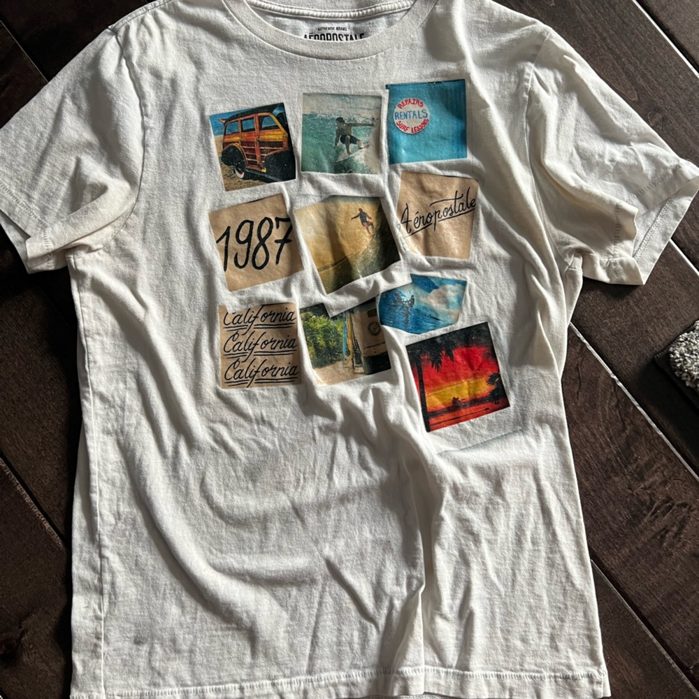 Set of 4 Aeropostale shirts